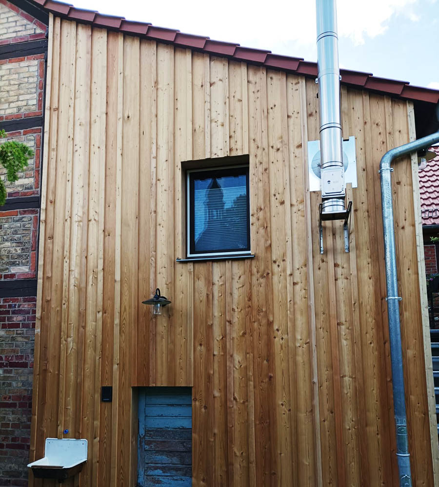 Fassaden- und Dachdeckerarbeiten